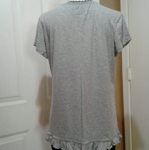 🌺 3/$15 Disney Mickie & Minnie Top or Nightshirt - Picture 3 of 4